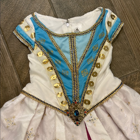 Disney Jasmine  Deluxe Dreams Come True Size 4 - Picture 10 of 14